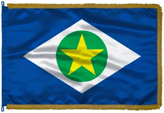 Bandeira de Mato Grosso em cetim com franja dourada