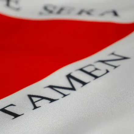 Detalhe do acabamento da bandeira de Minas Gerais